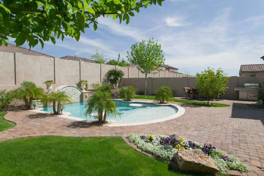 Artificial grass installed in the backyard of a residential house in Paradise Valley & Phoenix, AZ.
